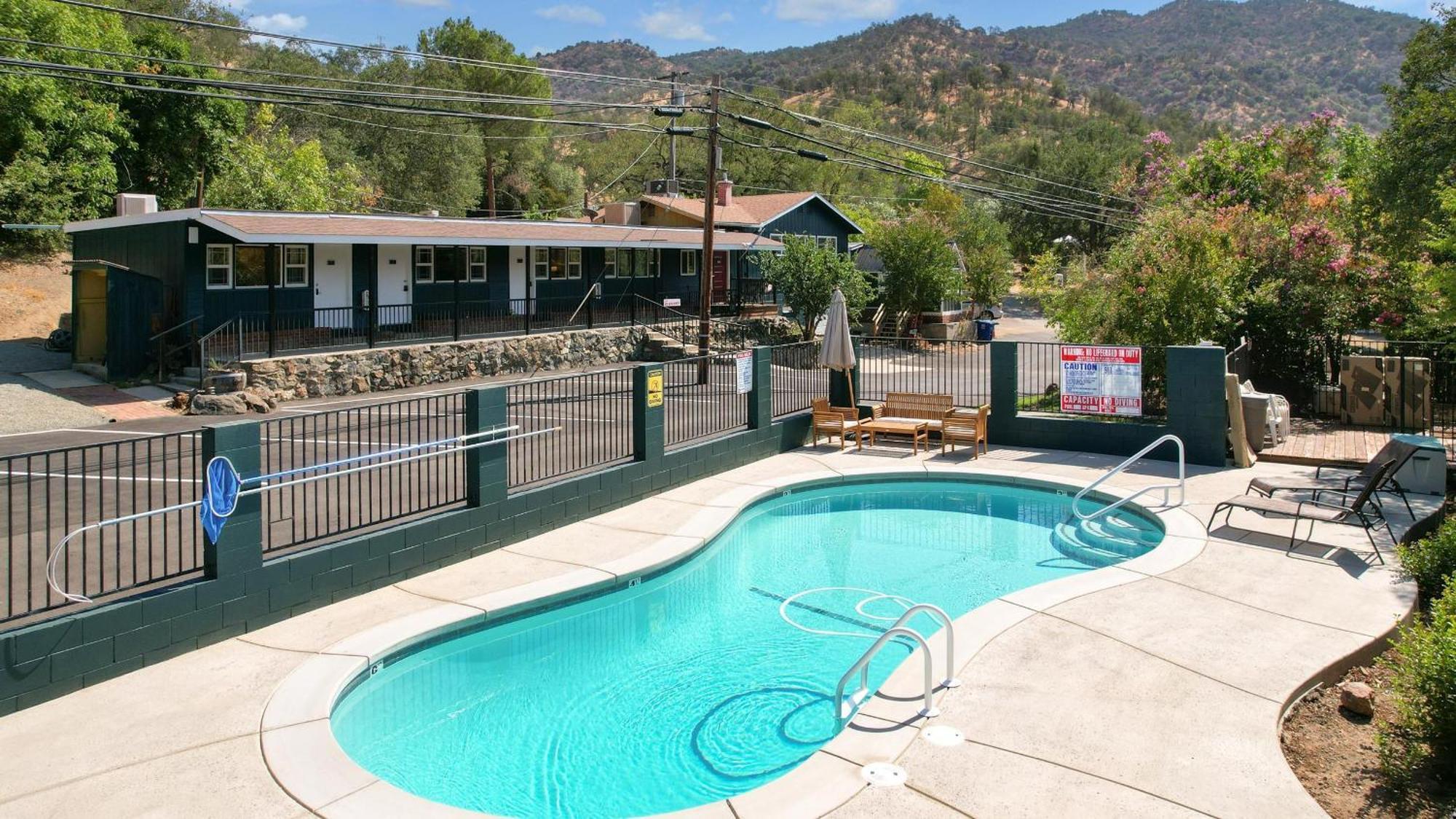 The Heather Sequoia Motel Rm 4 Three Rivers Exteriör bild